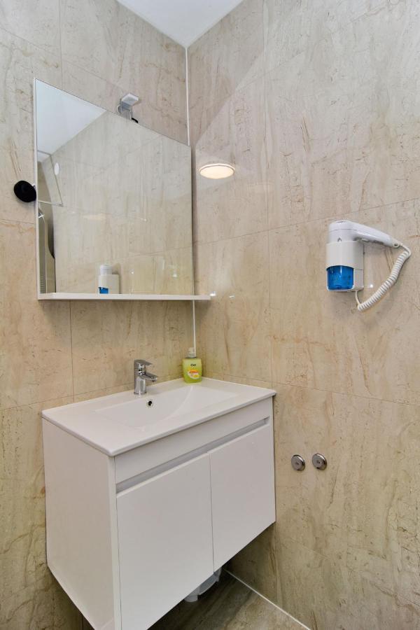 Apartments And Rooms Anika Zadar Ngoại thất bức ảnh